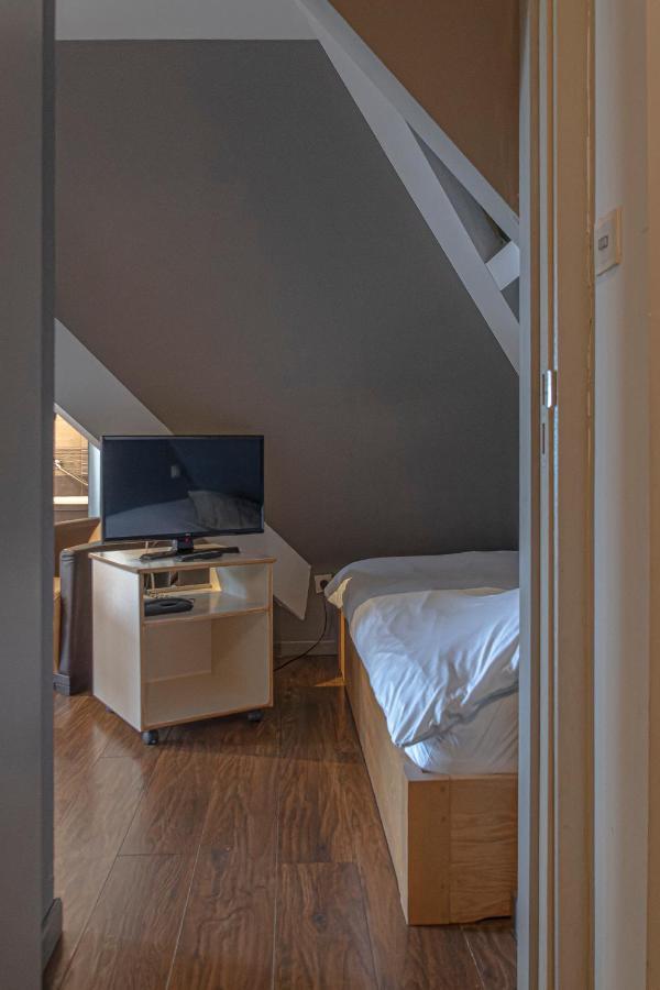 Hotel Piano 2 - Mont-St-Guibert - Louvain-La-Neuve Corbais 外观 照片