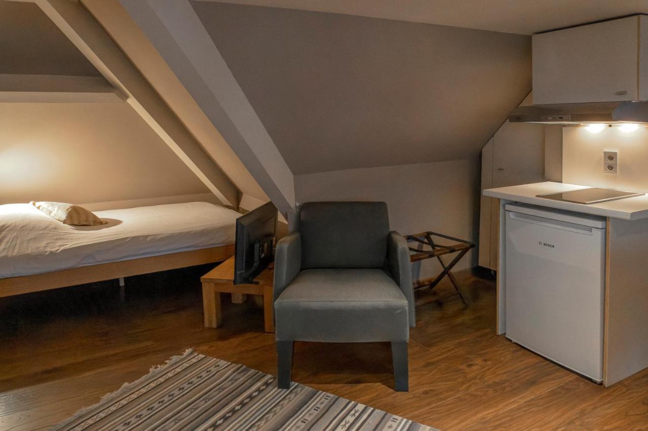 Hotel Piano 2 - Mont-St-Guibert - Louvain-La-Neuve Corbais 外观 照片